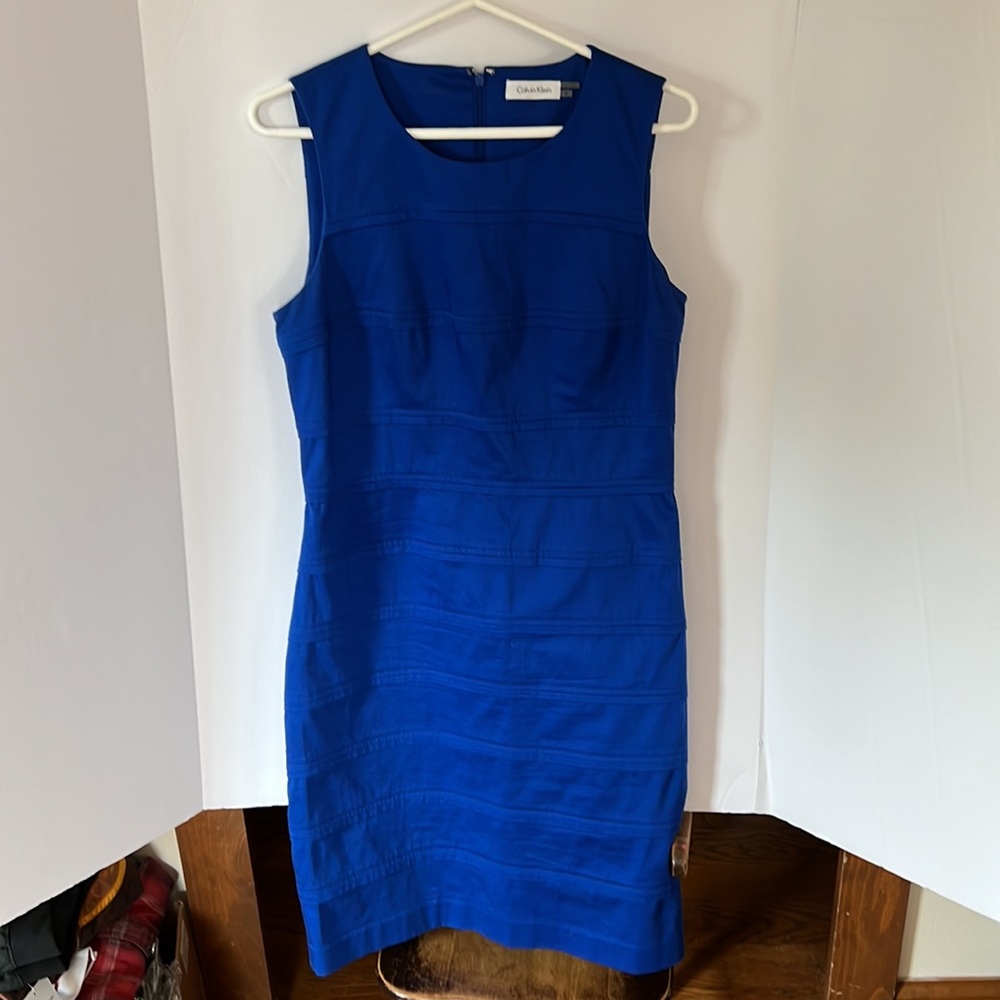 Calvin Klein dress - Picture 2 of 5